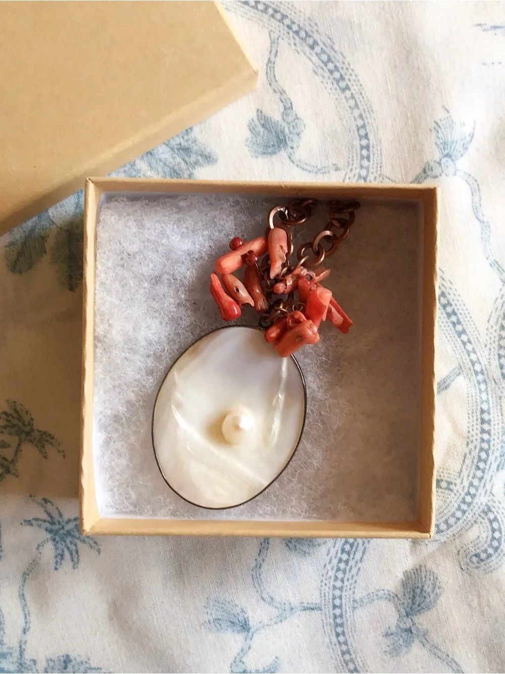 NWOT Handmade 2010's Seashell Necklace Boho Style Summer Beach Vibes Natural Kei